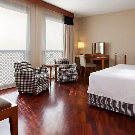 Nh Hotel Malaga